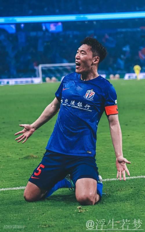 朱辰杰引中超三强争夺,申花续约拖沓,海港或成最大赢家 朱辰杰引中超三强争夺,申花续约拖沓,海港或成最大赢家